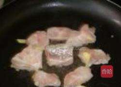番茄焖石斑鱼块的做法图解3