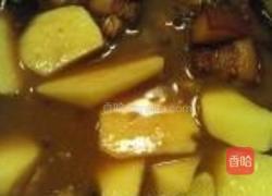 红烧肉炖土豆的做法图解11