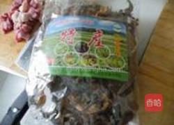 米豆皮炖肉的做法图解1