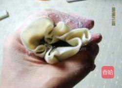 小芹菜鲜肉烧麦的做法图解7