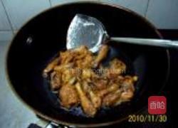 根茎蔬果炒乳鸽的做法图解12