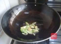 疯狂剁椒牛蛙的做法图解6