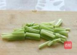 酸辣鸭肠的做法图解4