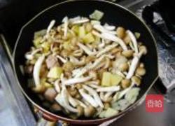 泰式鸡肉青咖喱的做法图解3