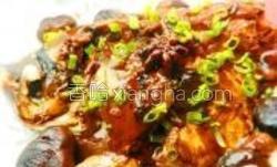 怎么做红烧鱼头 MjUwX2MxXzA