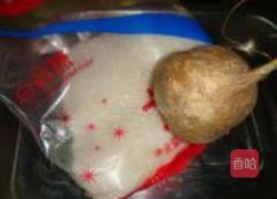 拔丝地瓜的做法图解1