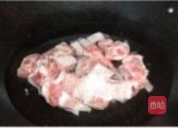 菌菇排骨汤的做法图解1