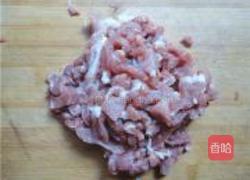 野生芦蒿炒肉丝的做法图解1