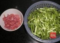 芦蒿炒肉丝的做法图解2