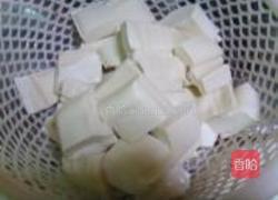 啤酒鱼炖豆腐的做法图解2