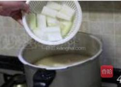 冬瓜脊骨汤的做法图解4