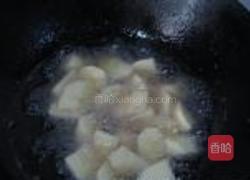 土豆烧肉丸的做法图解2