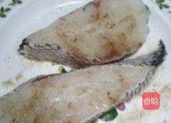 香煎鳕鱼配咖喱汁的做法图解1
