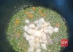 彩蔬炖咸肉的做法图解6