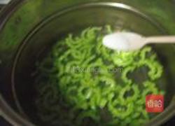 缤纷五香牛肉丝的做法图解4