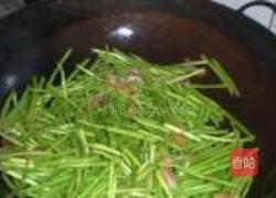 芦蒿炒腊肉的做法图解5