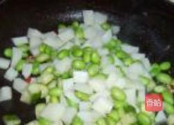 山药毛豆炒蛋的做法图解8