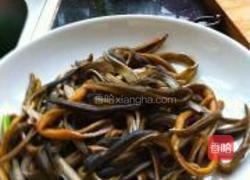 韭菜豆芽爆鳝丝的做法图解1