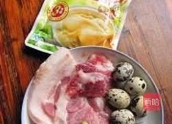 鹌鹑蛋蒸肉饼的做法图解1