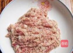 鹌鹑蛋蒸肉饼的做法图解2