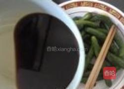 酸辣小黄瓜的做法图解7