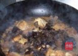 红烧鳕鱼炖木耳的做法图解14
