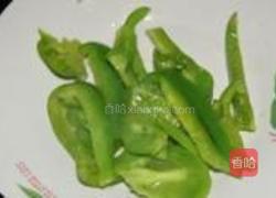 孜然墨鱼干炒青椒的做法图解5