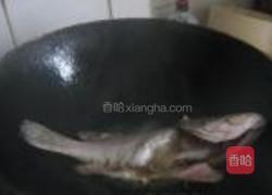 煎石斑鱼的做法图解2