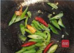 杭椒炒青豆丹的做法图解7