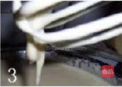 樱桃奶油蛋糕卷的做法图解3