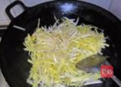 韭黄炒鸡蛋的做法图解5