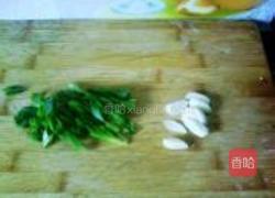 翠绿苦瓜的做法图解3