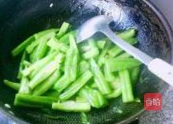 翠绿苦瓜的做法图解8