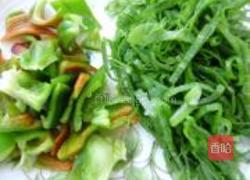 丝瓜炒鸡蛋的做法图解2