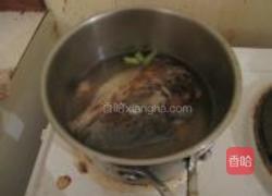 萝卜片鱼头汤的做法图解5