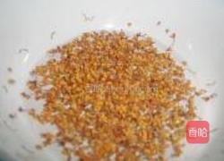 桂花草莓酱的做法图解1