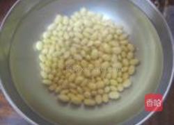 榨汁机自制豆浆的做法图解1
