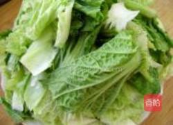 木耳烧白菜的做法图解1