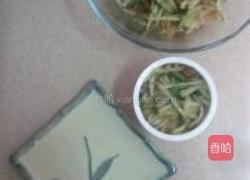 凉拌海蜇黄瓜塔的做法图解7