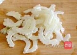 冰糖山楂白玉苦瓜的做法图解6