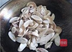 小炒蟹味菇的做法图解5