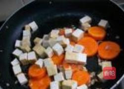 五香豆腐萝卜卤肉的做法图解4