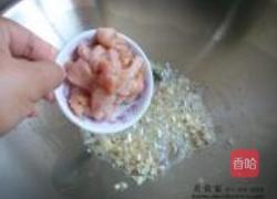 三丝炒河粉的做法图解2