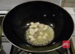 砂锅鱼头煲的做法图解3