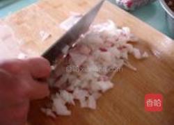红萝卜牛肉饺的做法图解8