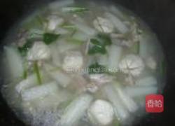 鱼丸肉片萝卜汤的做法图解10