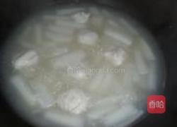 鱼丸肉片萝卜汤的做法图解8
