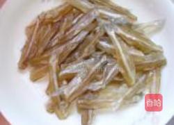 椒盐江鱼干的做法图解2