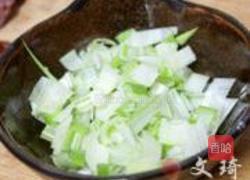 腊肉焖小米的做法图解3