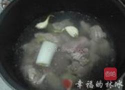 猴头菇炖排骨的做法图解8